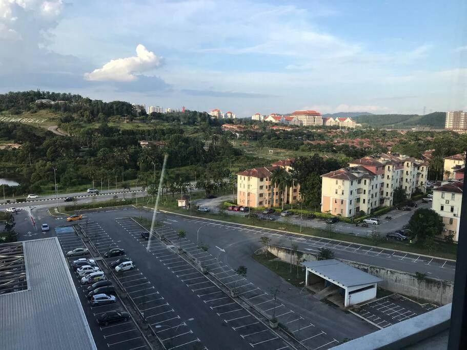 Mufa Studio Suites Klia Sepang Luaran gambar
