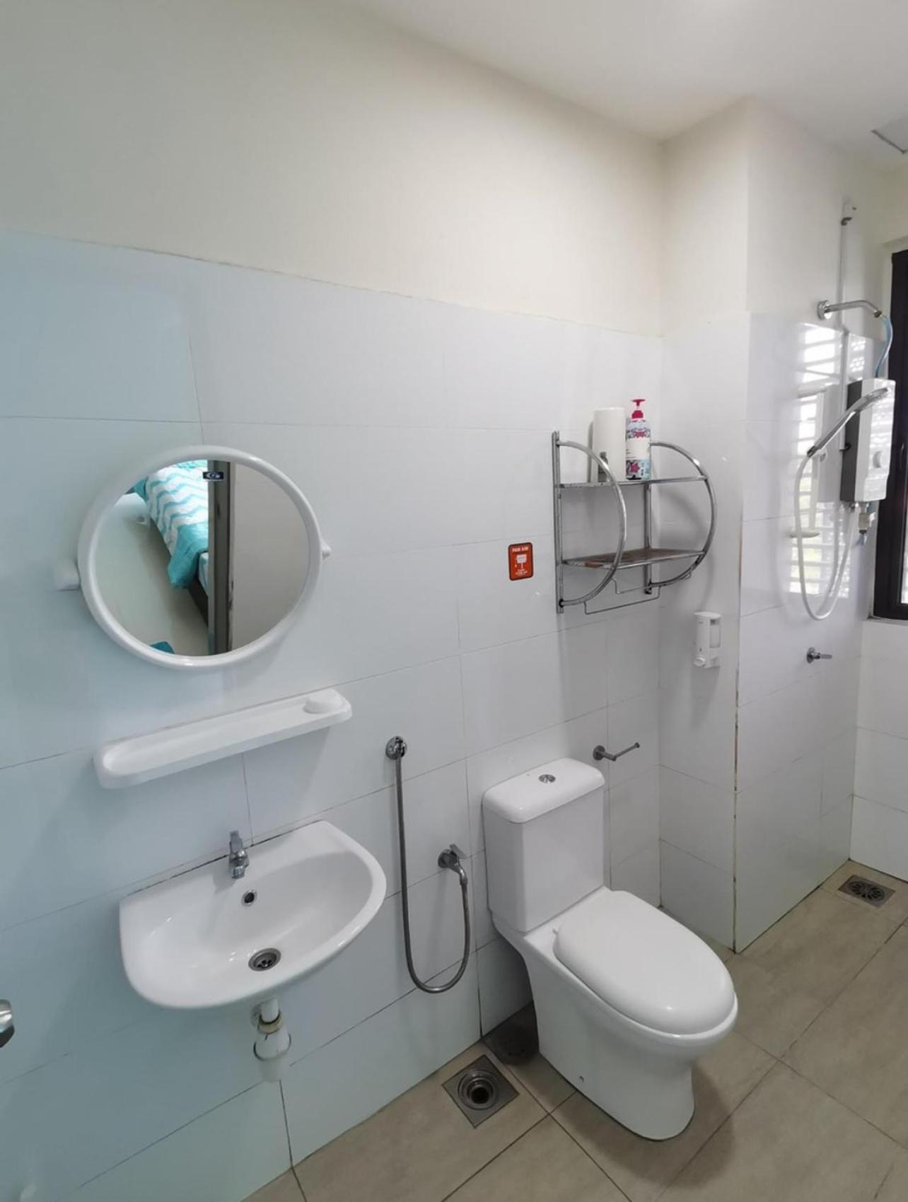 Mufa Studio Suites Klia Sepang Luaran gambar