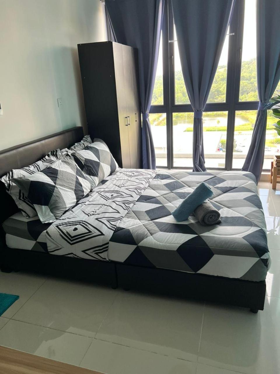 Mufa Studio Suites Klia Sepang Luaran gambar